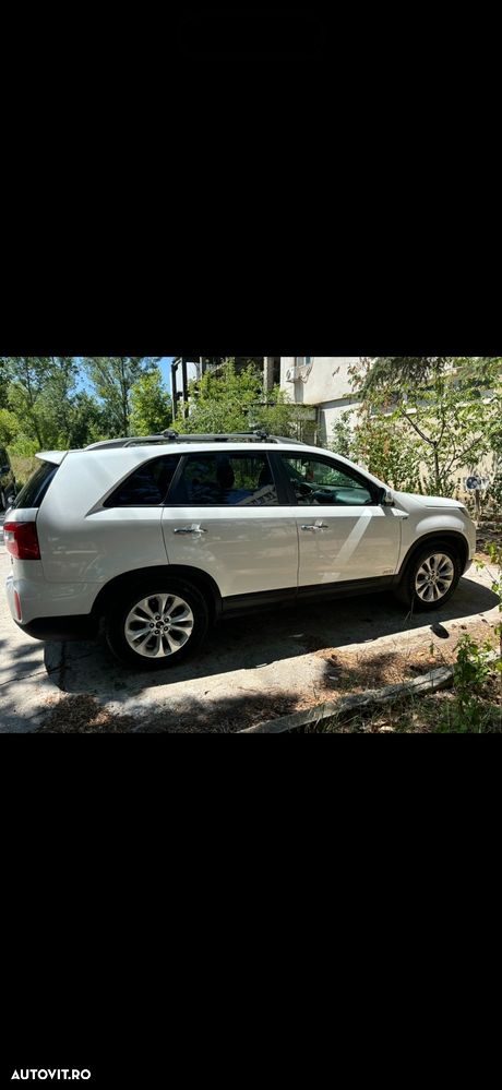 Kia Sorento 2.2 DSL 4x4 Aut. Executive - 3