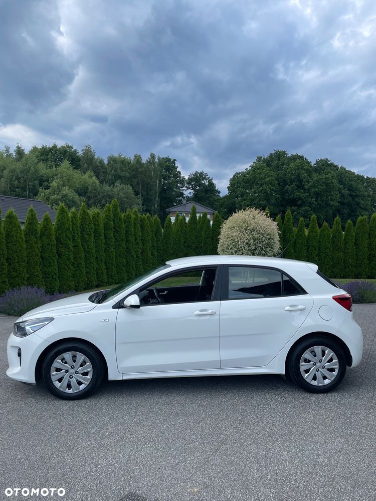 Kia Rio 1.2 Attract - 4