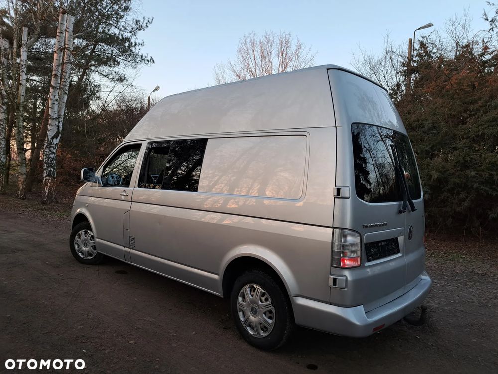 Volkswagen Transporter - 4