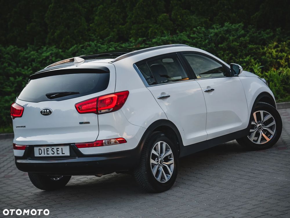Kia Sportage 1.7 CRDI 2WD ISG Dream-Team Edition - 16
