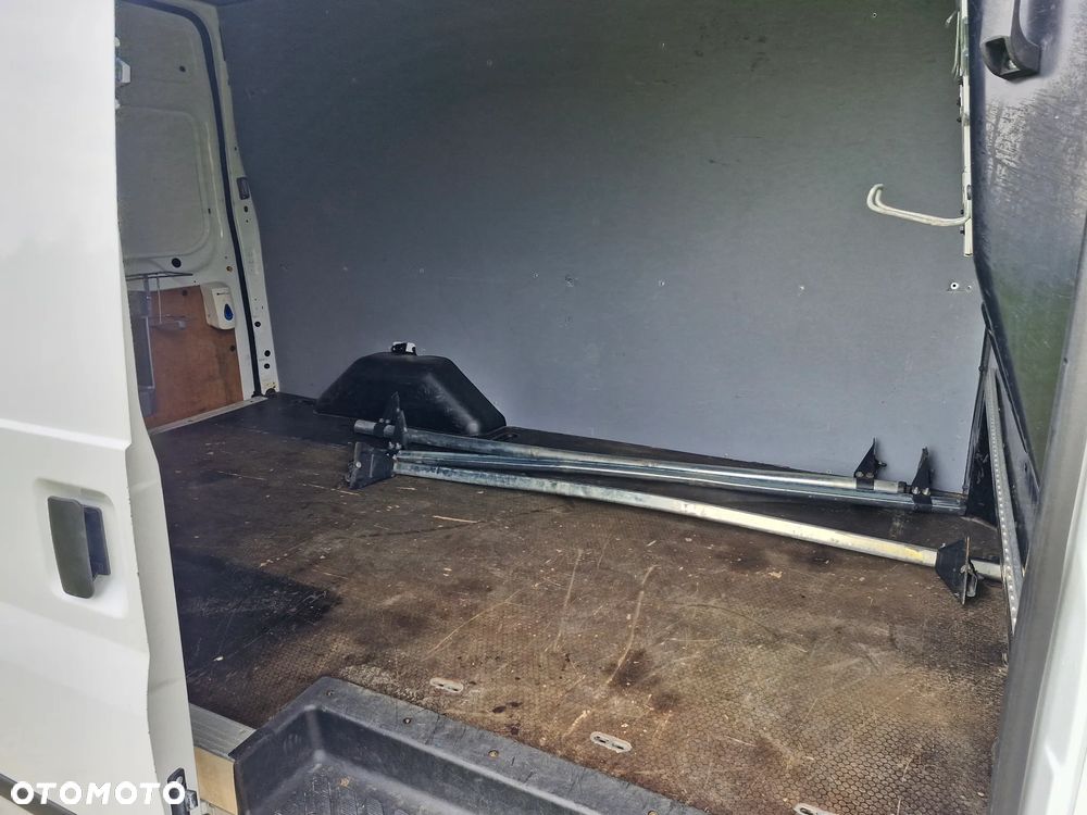 Ford TRANSIT - 11