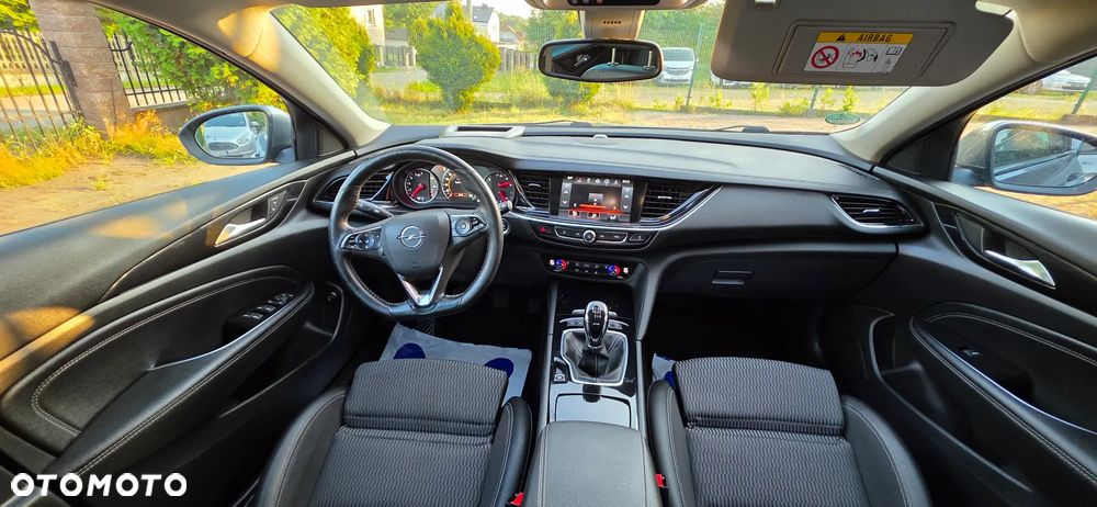 Opel Insignia CT 2.0 CDTI 4x4 Exclusive S&S - 12