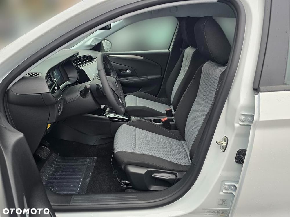 Opel Corsa 1.2 T mHEV GS eDCT - 11