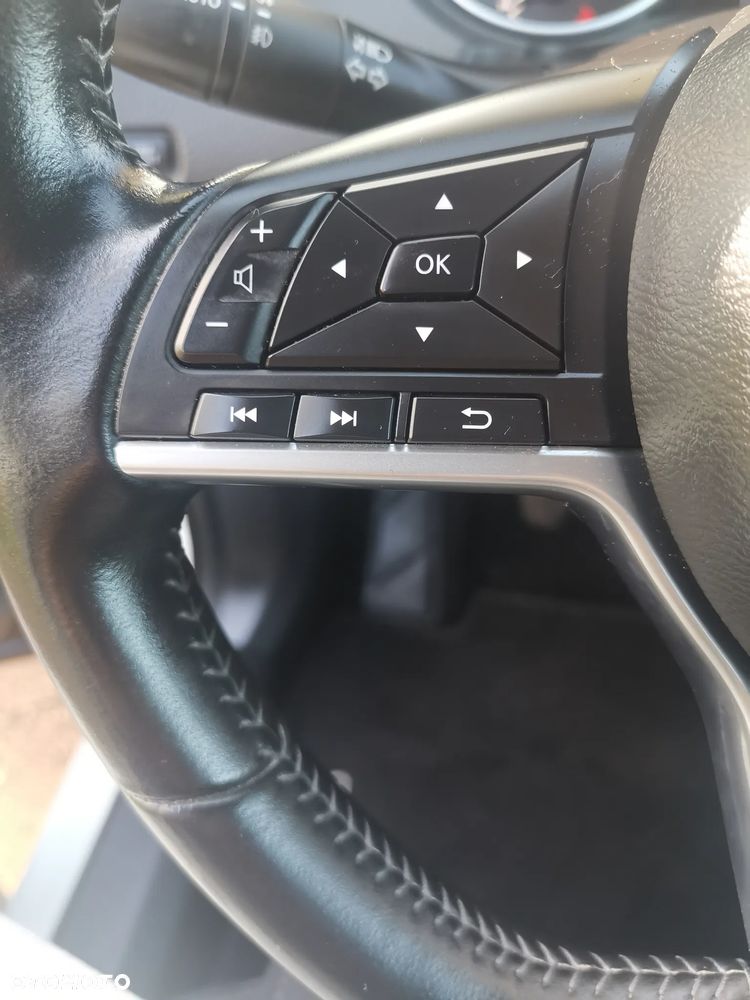 Nissan Qashqai - 32