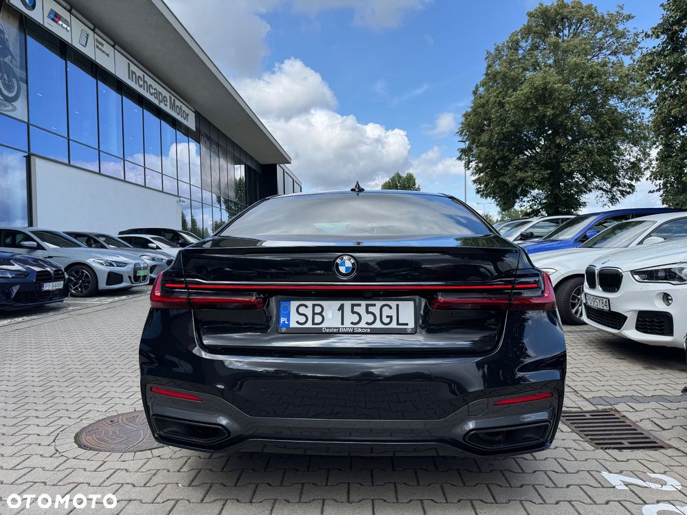 BMW Seria 7 730d xDrive sport - 21