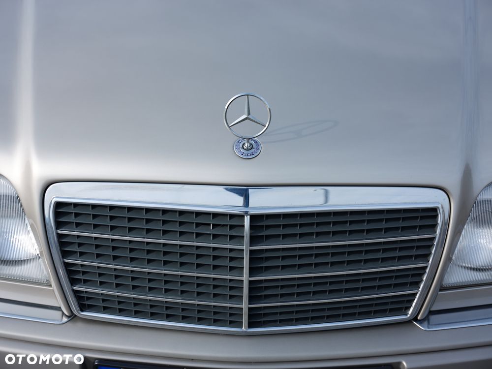 Mercedes-Benz Klasa E - 39