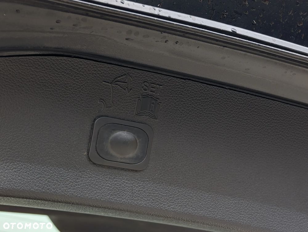 Ford Kuga 2.0 TDCi 4x4 Titanium - 40