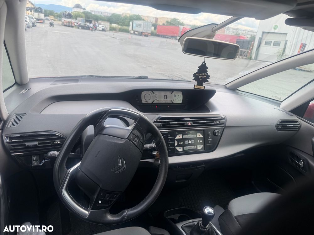 Citroën C4 Picasso 1.6 e-HDI Intensive - 6