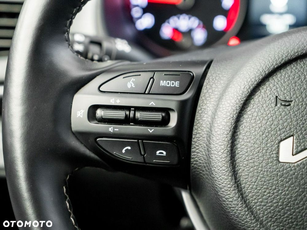 Kia Stonic 1.0 T-GDI M DCT - 26