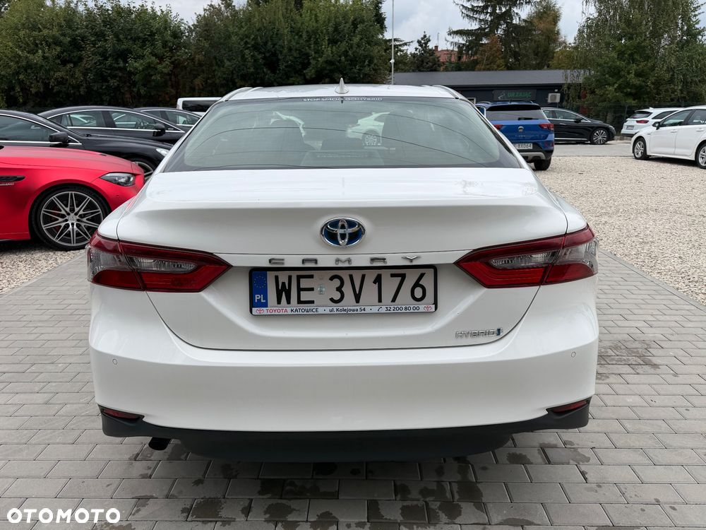 Toyota Camry 2.5 Hybrid Comfort CVT - 8