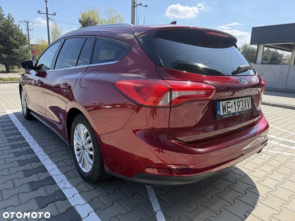 Ford Focus 1.5 EcoBoost Titanium - 6