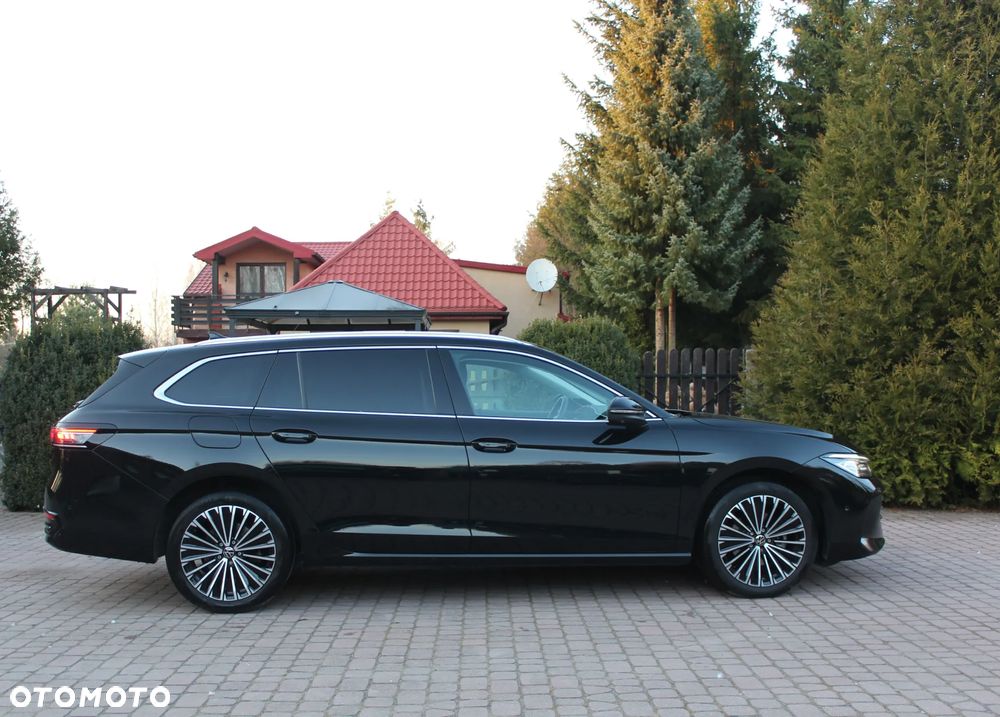 Volkswagen Passat 2.0 TDI EVO Elegance DSG - 8