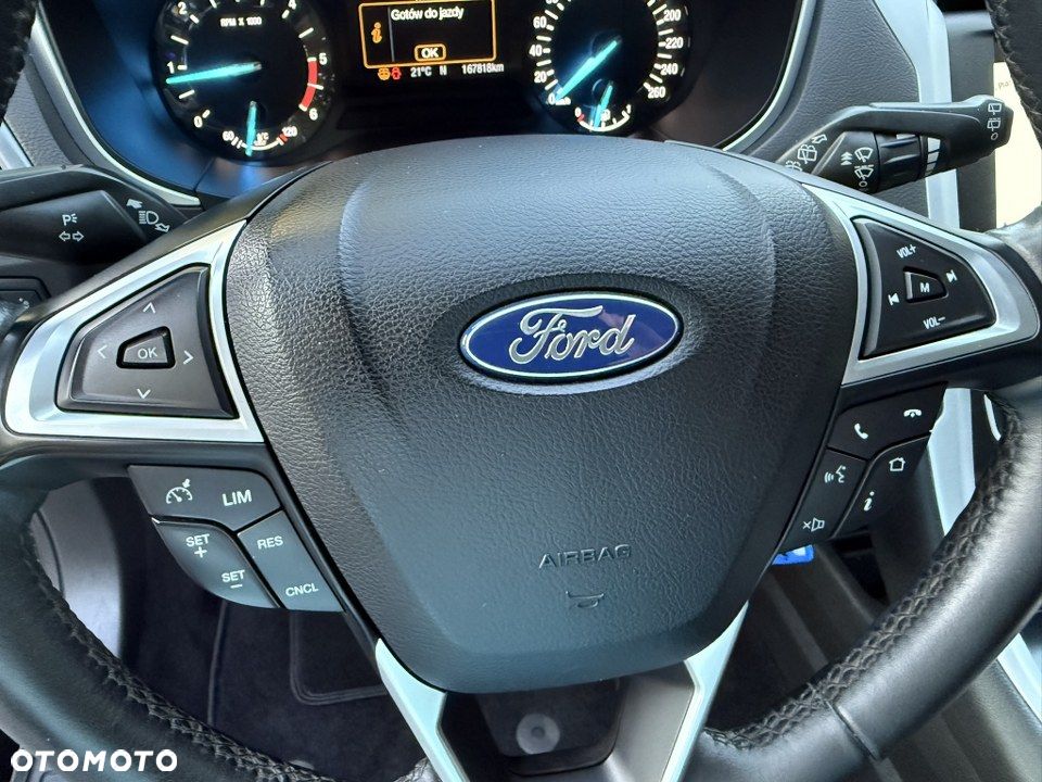 Ford Mondeo SW 2.0 TDCi S&S Titanium - 21