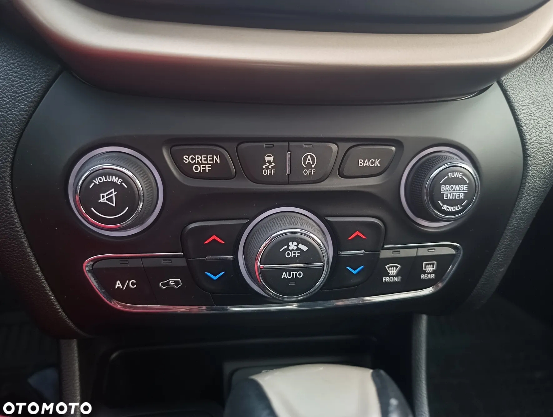 Jeep Cherokee 3.2 V6 Active Drive I Limited - 15