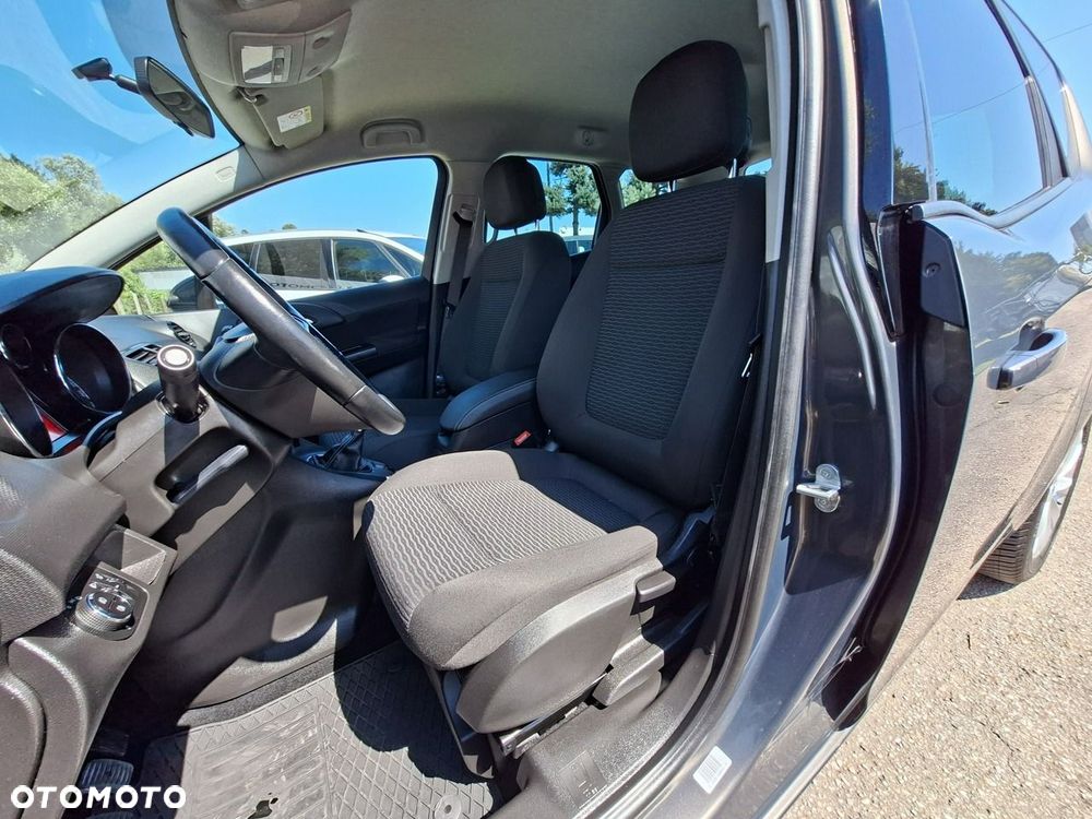 Opel Meriva 1.4 drive - 14