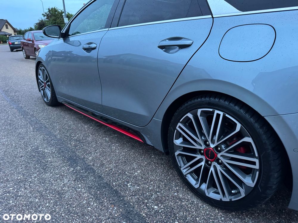 Kia ProCeed 1.6 T-GDI DCT7 OPF GT - 18