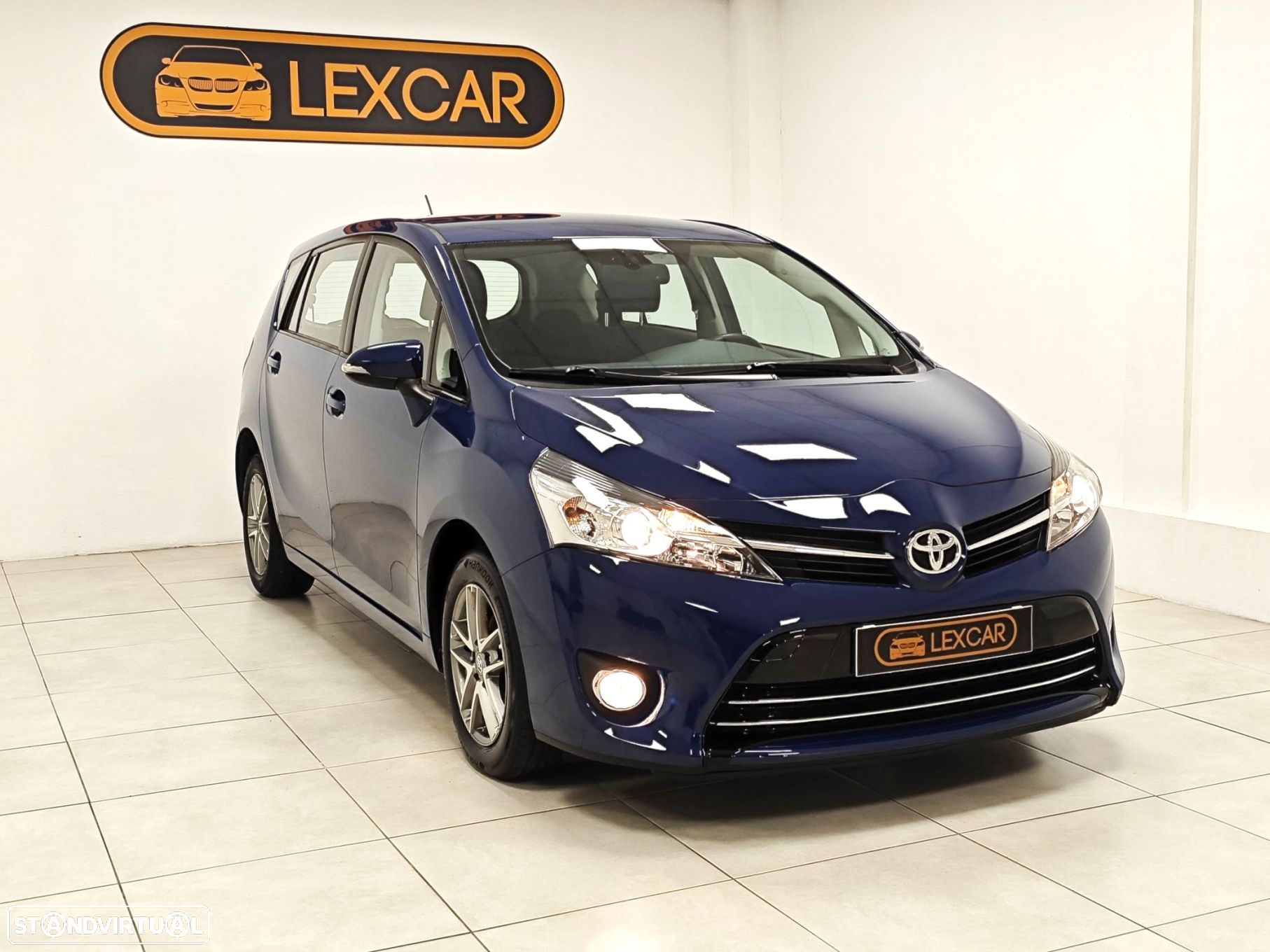 Toyota Verso 1.6 D-4D 5L S&S Comfort - 12