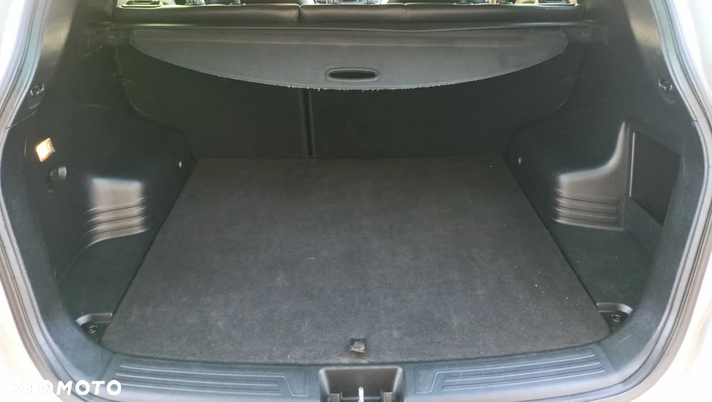 Hyundai ix35 1.7 CRDi Comfort 2WD - 11