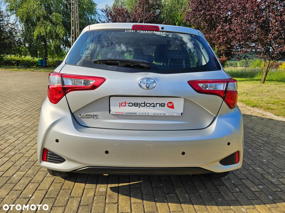 Toyota Yaris 1.0 Active EU6 - 9