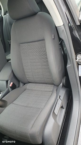 Volkswagen Golf 1.6 Tour - 11