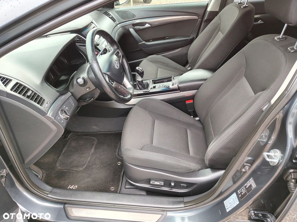 Hyundai i40 1.7 CRDi Comfort + - 13