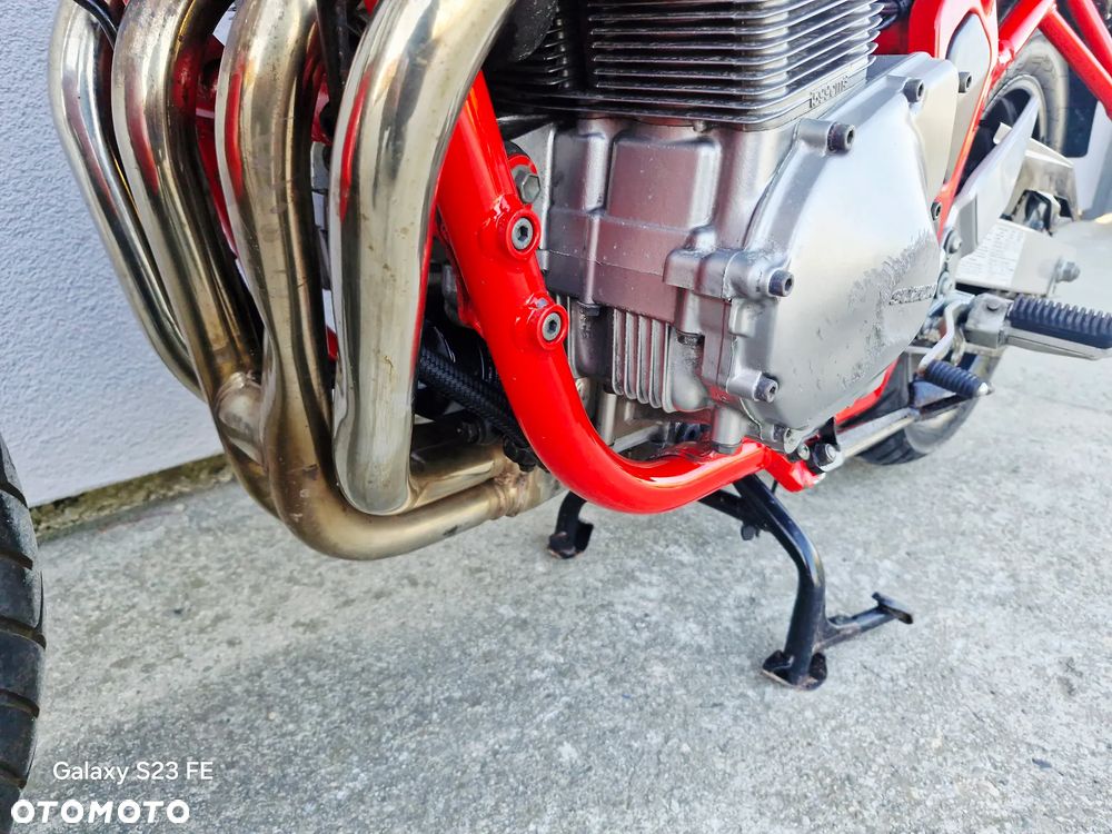 Suzuki Bandit - 25