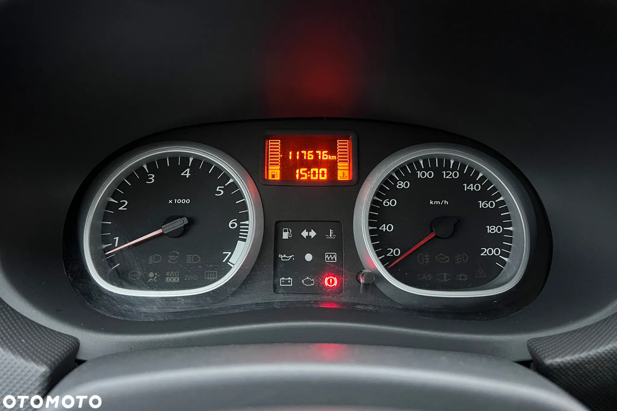Dacia Duster 1.6 - 23