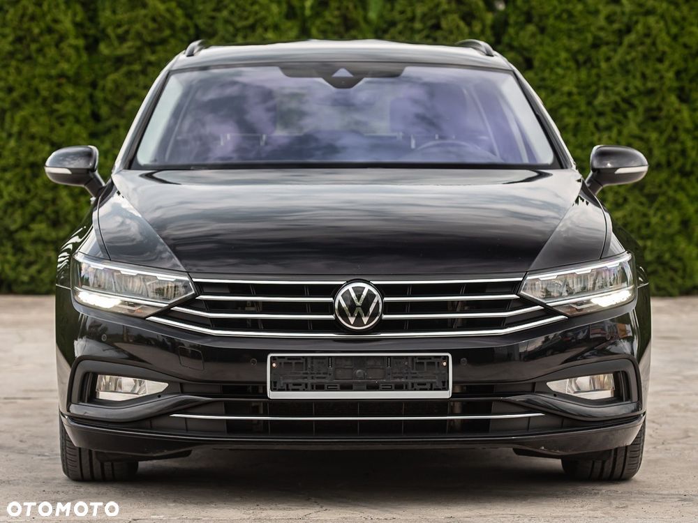 Volkswagen Passat 2.0 TDI SCR DSG 4Motion Business - 4