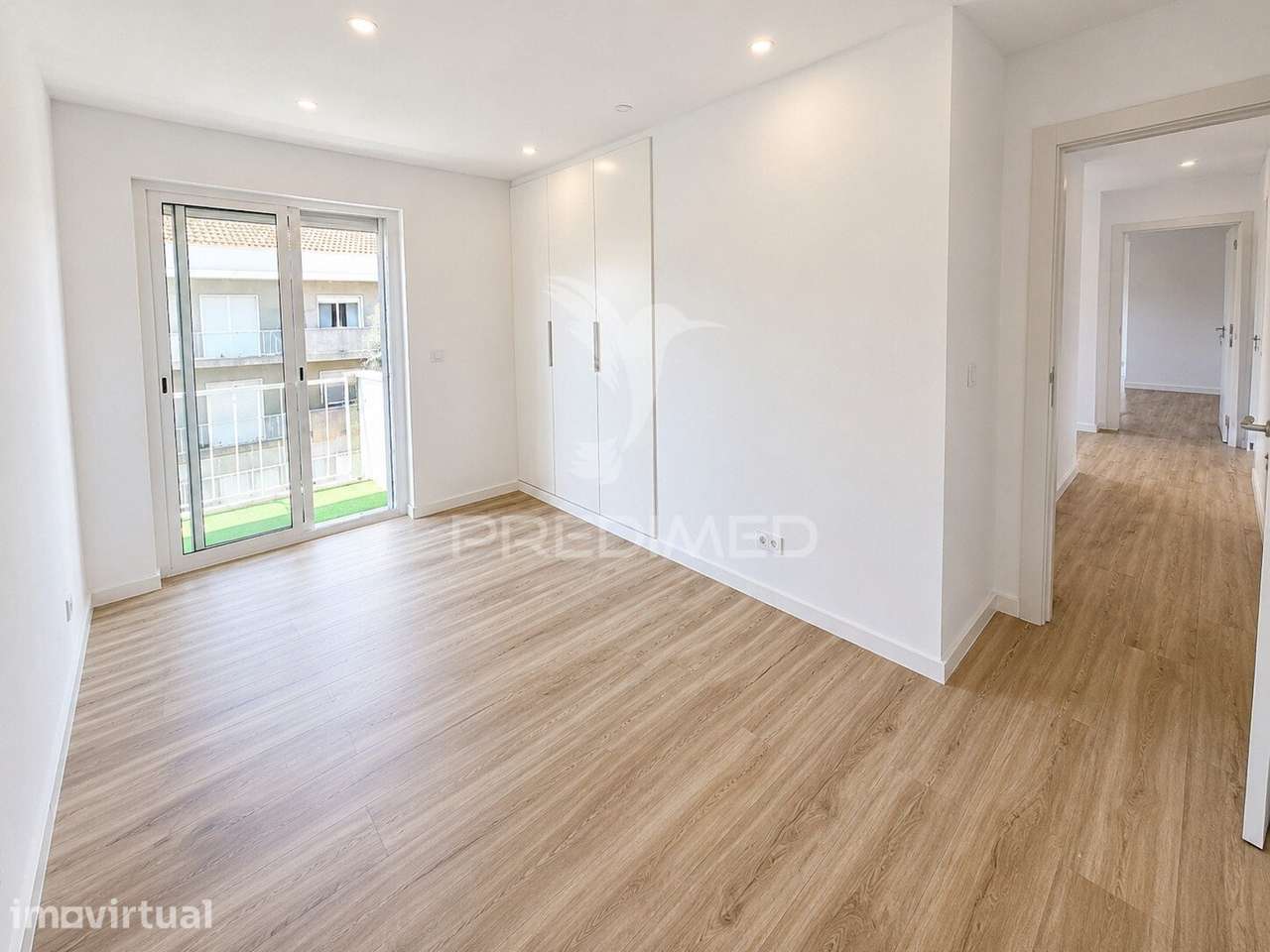 Apartamento T2 renovado em Águas Livres - Grande imagem: 2/5