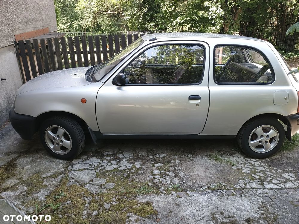 Nissan Micra - 6