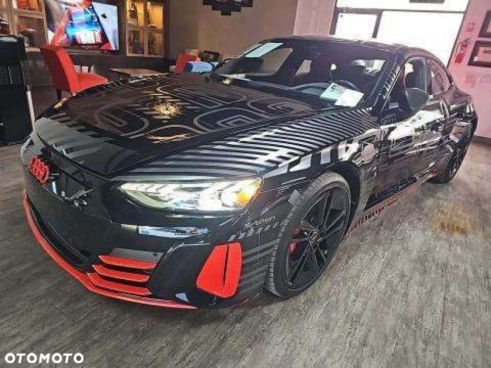 Audi RS e-tron GT - 15