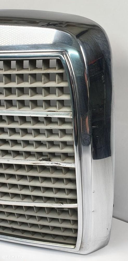 GRILL ATRAPA MERCEDES W115 W114 - 6