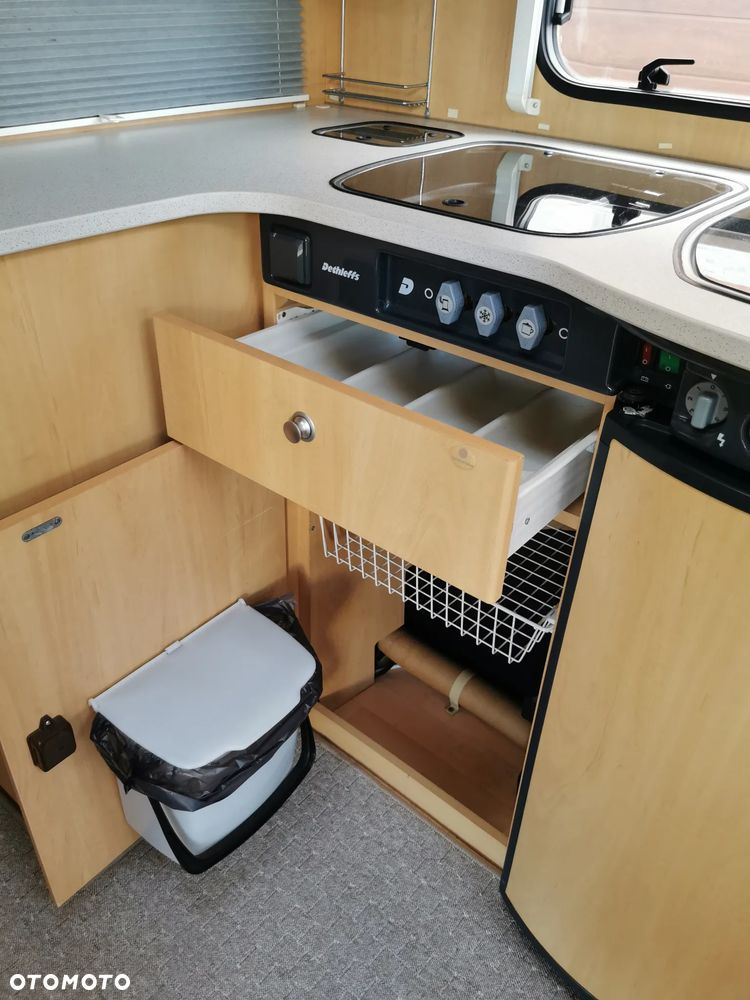 Dethleffs Camper - 17