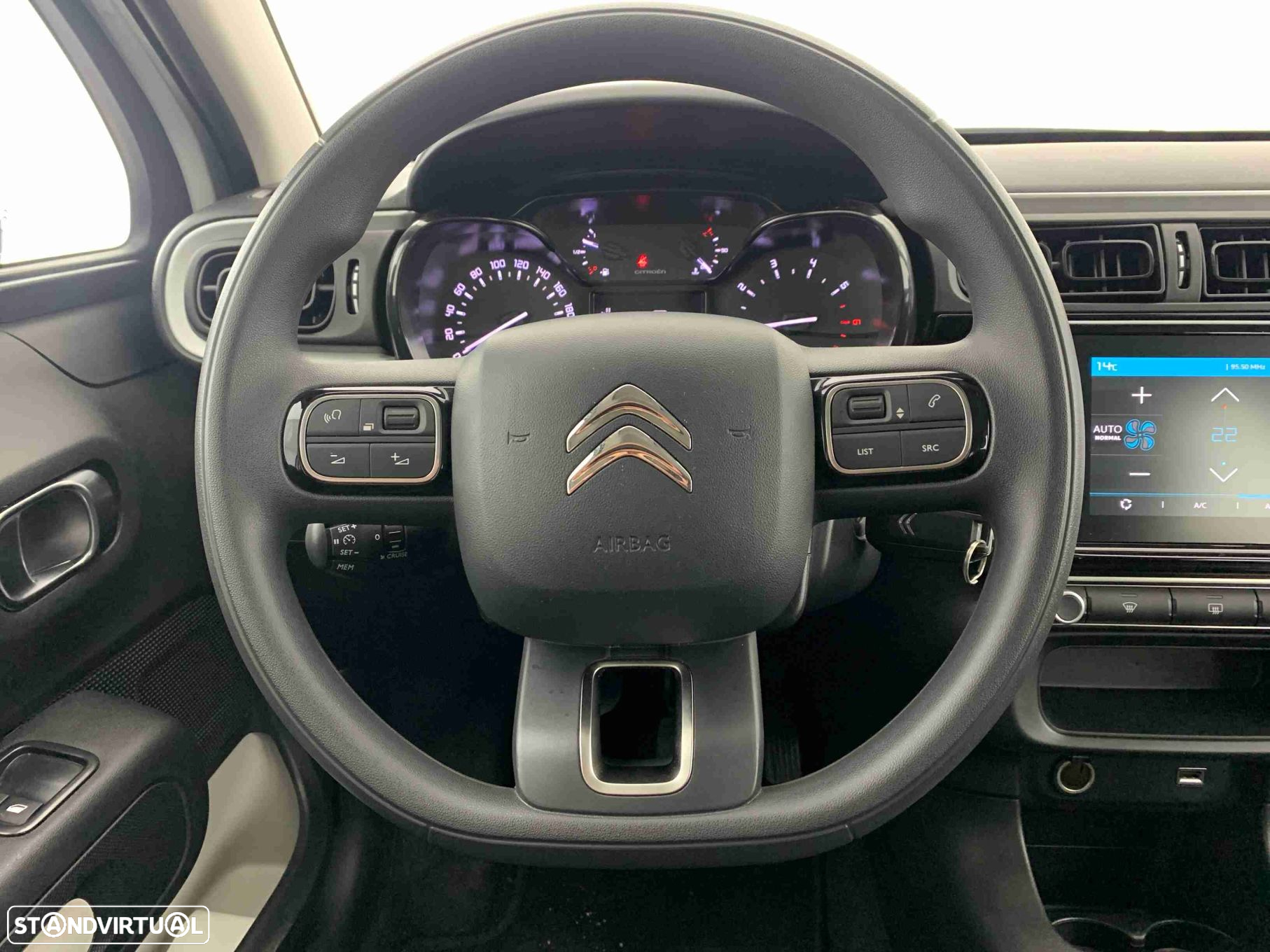 Citroën C3 1.2 PureTech Plus - 9