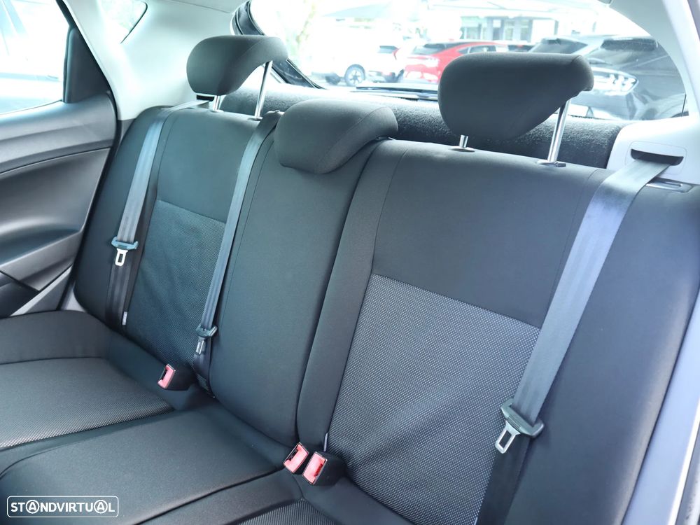 SEAT Ibiza - 23