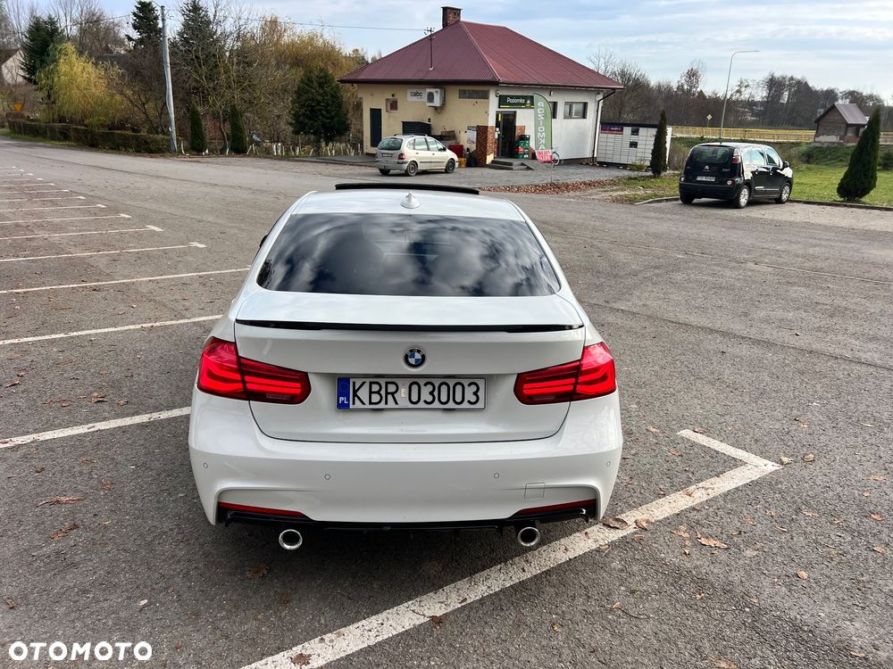 BMW Seria 3 320d DPF Blue Performance Edition Sport - 5