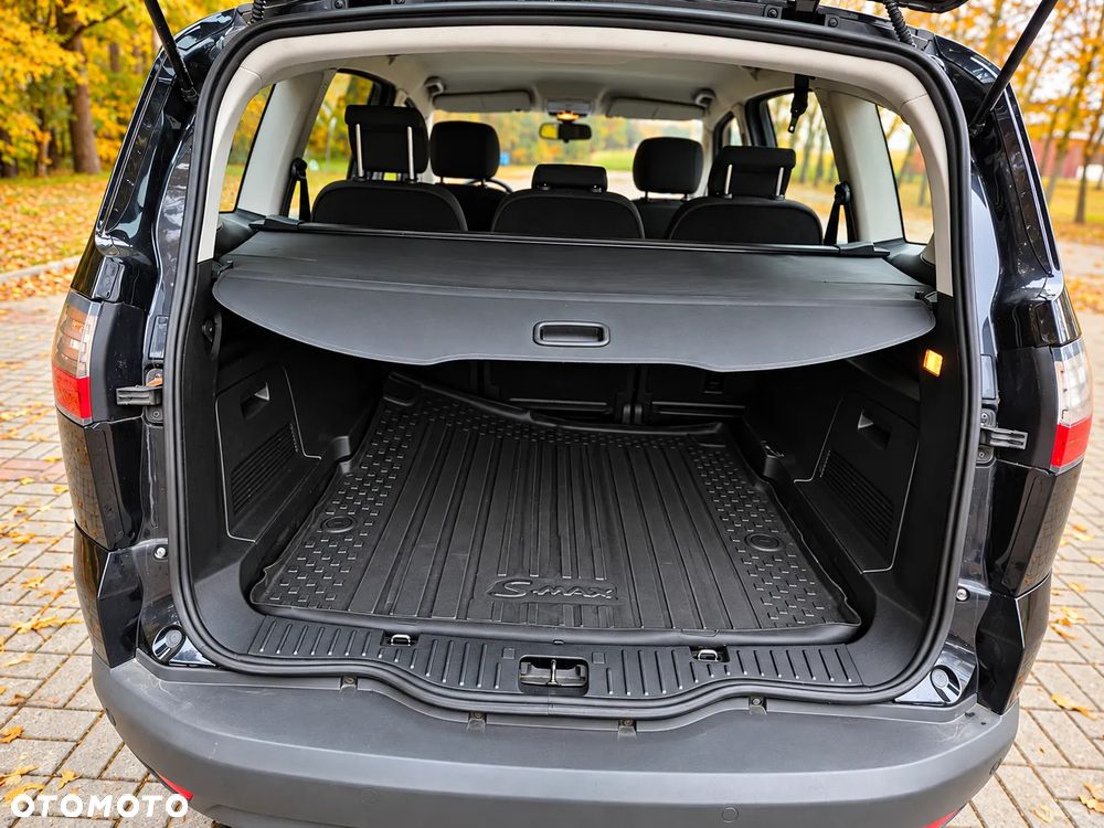 Ford S-Max - 9