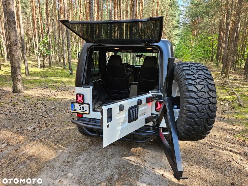Jeep Wrangler 4.0 Sport - 7