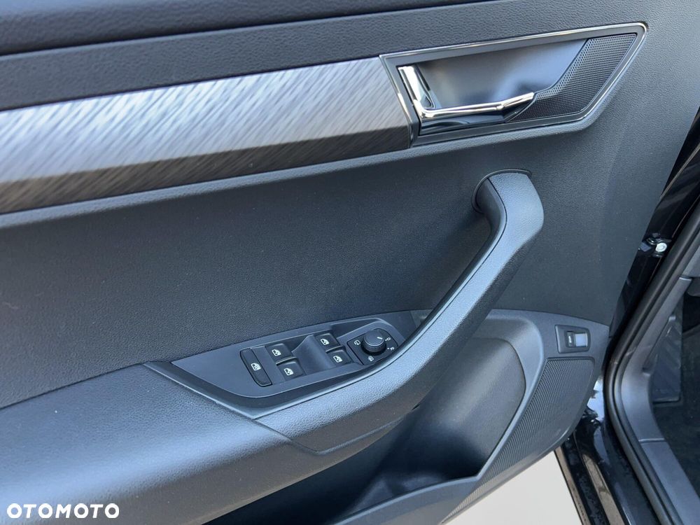 Skoda Karoq 2.0 TDI SCR 4x2 Style DSG - 18