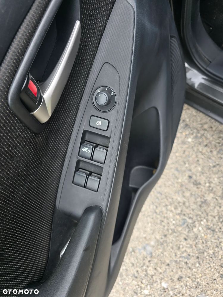 Mazda 2 - 13