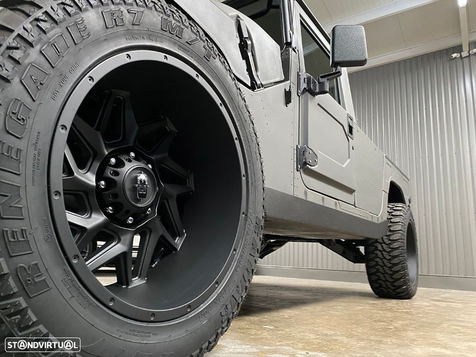 Hummer H1 2 Door 6.5 V8 Custom - 28
