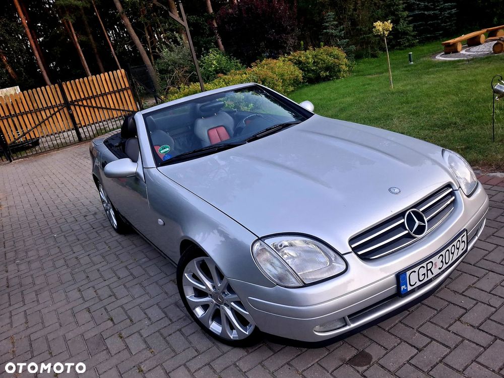 Mercedes-Benz SLK 200 - 16