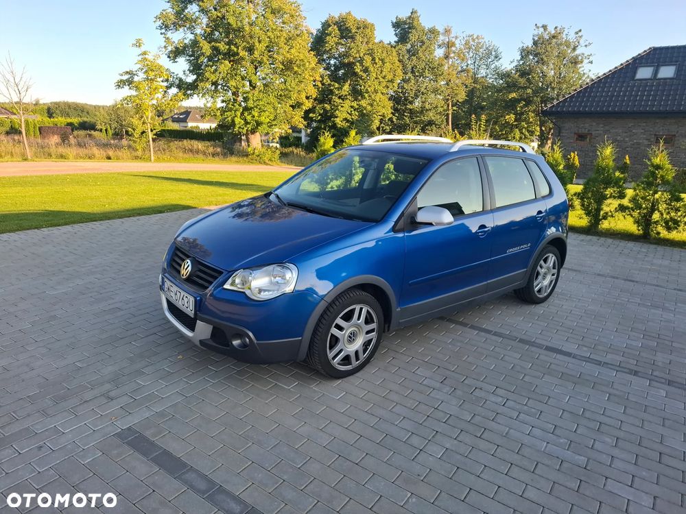 Volkswagen Polo 1.6 CrossPolo - 1