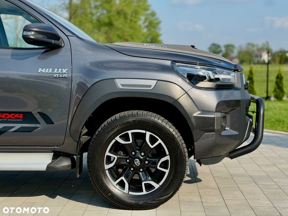 Toyota Hilux 2.8 D-4D Double Cab Invincible Sport 4x4 - 34
