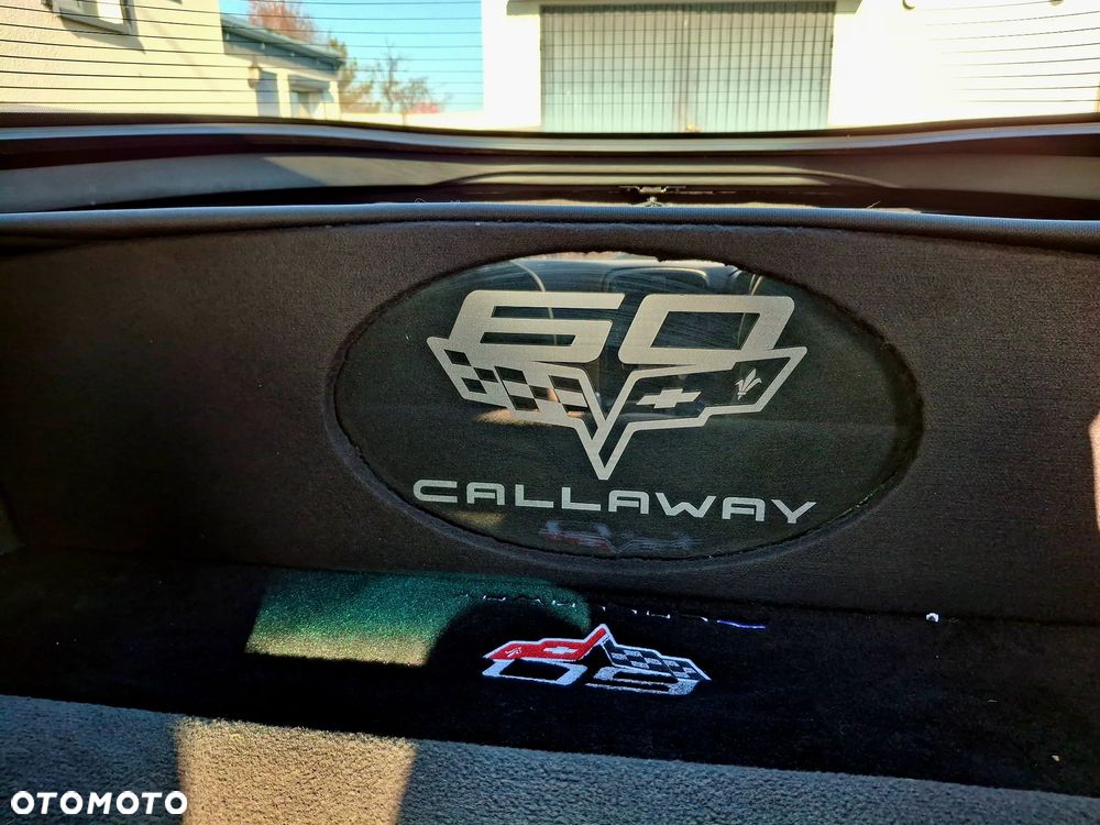 Chevrolet Corvette - 8