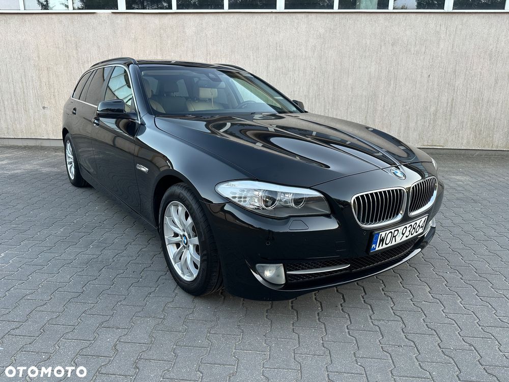 BMW Seria 5 525d Sport-Aut Modern Line - 5