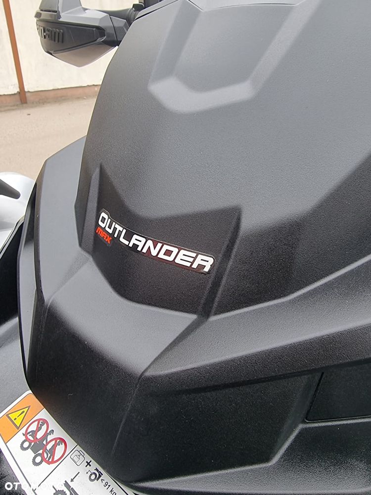 Can-Am Outlander Max - 4