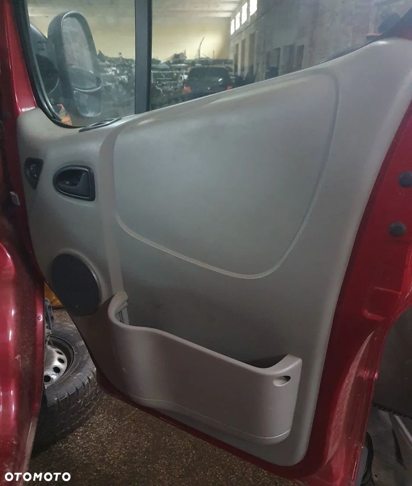 Renault Trafic II fl Vivaro boczek drzwi przód lewy prawy - 2