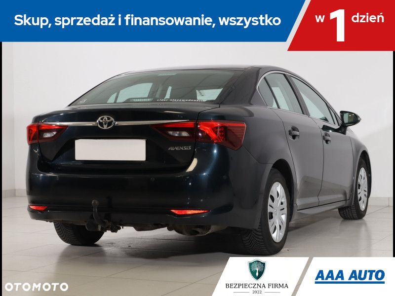 Toyota Avensis - 6