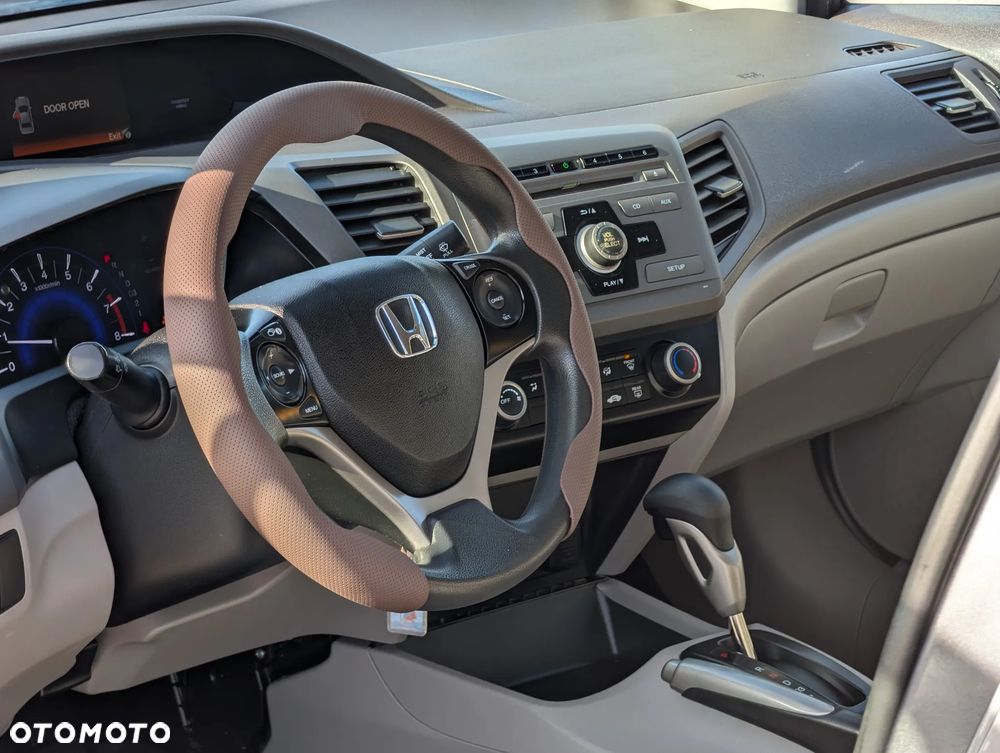 Honda Civic 1.8 Executive i-SHIFT - 23